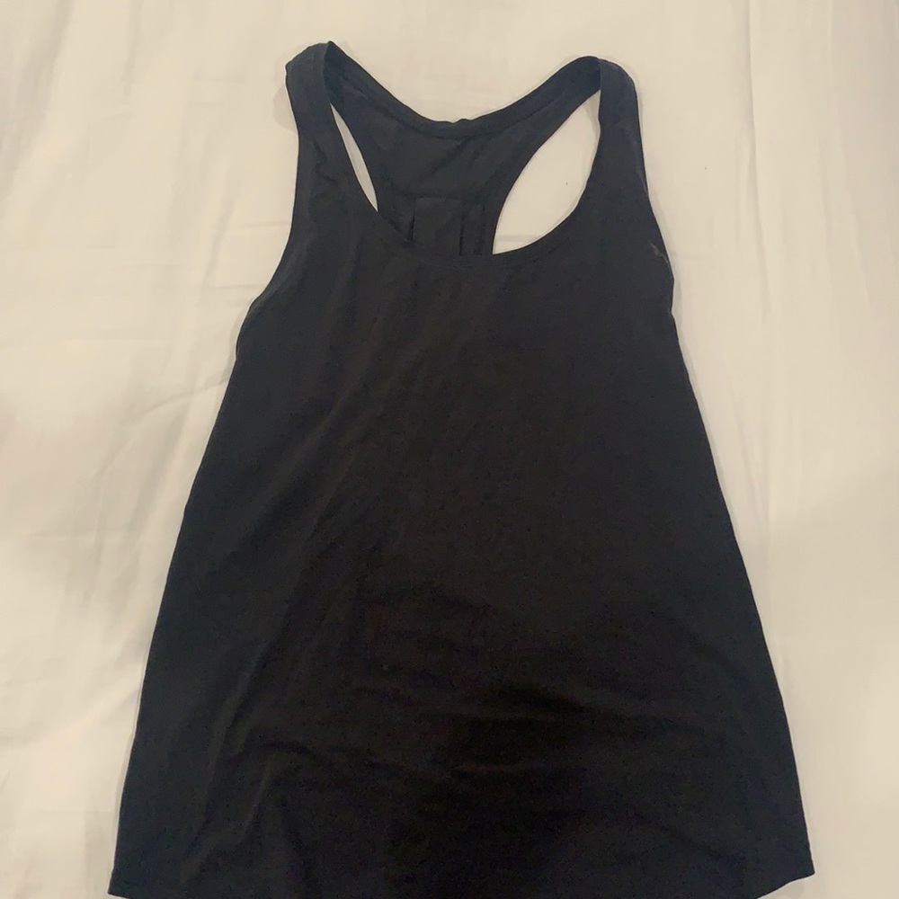 BLACK LULULEMON TANK TOP